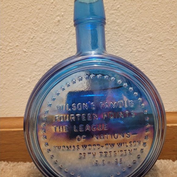 Vintage 1st Edition Wheaton Iridescent Blue Art Glass President Decanter Woodrow - Picture 2 of 2